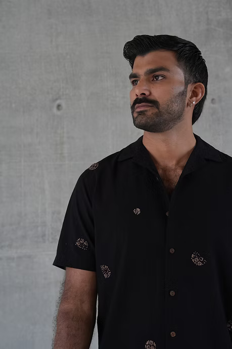 MIDNIGHT MEN’S NOTCH COLLAR SHIRT