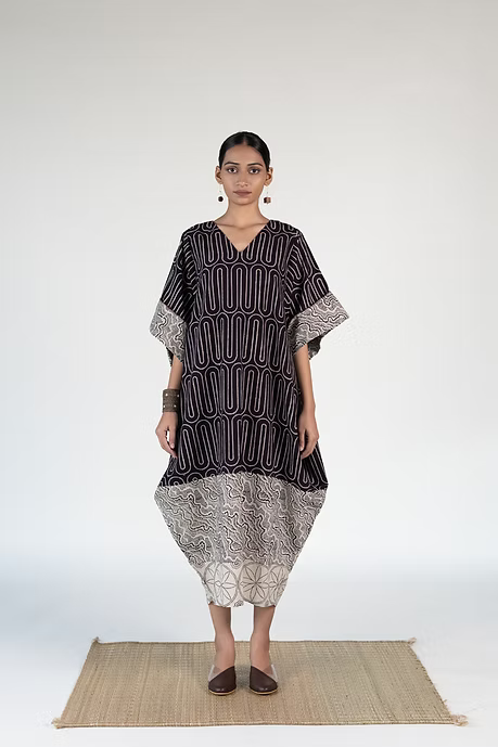 Bnw Waves Cowl Dress